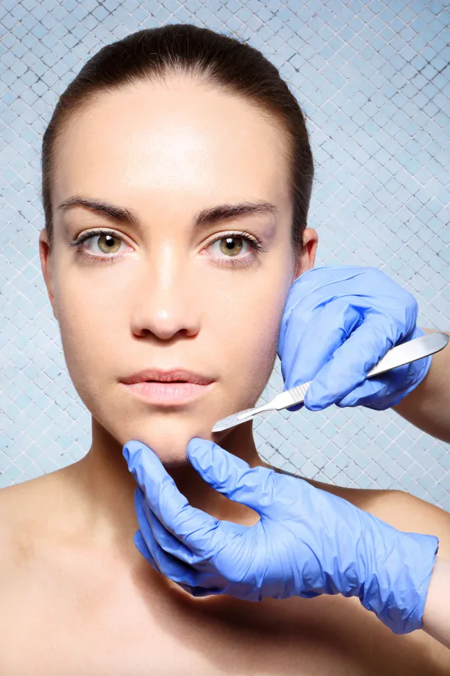 Kwas hialuronowy niechirurgiczna korekcja brody